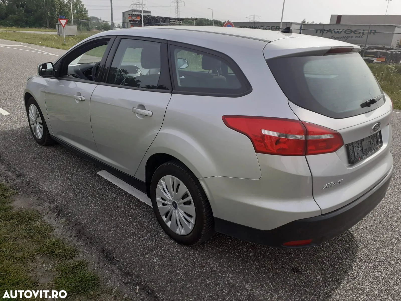 Ford Focus Turnier 1.5 EcoBlue Start-Stopp-System TREND - 3