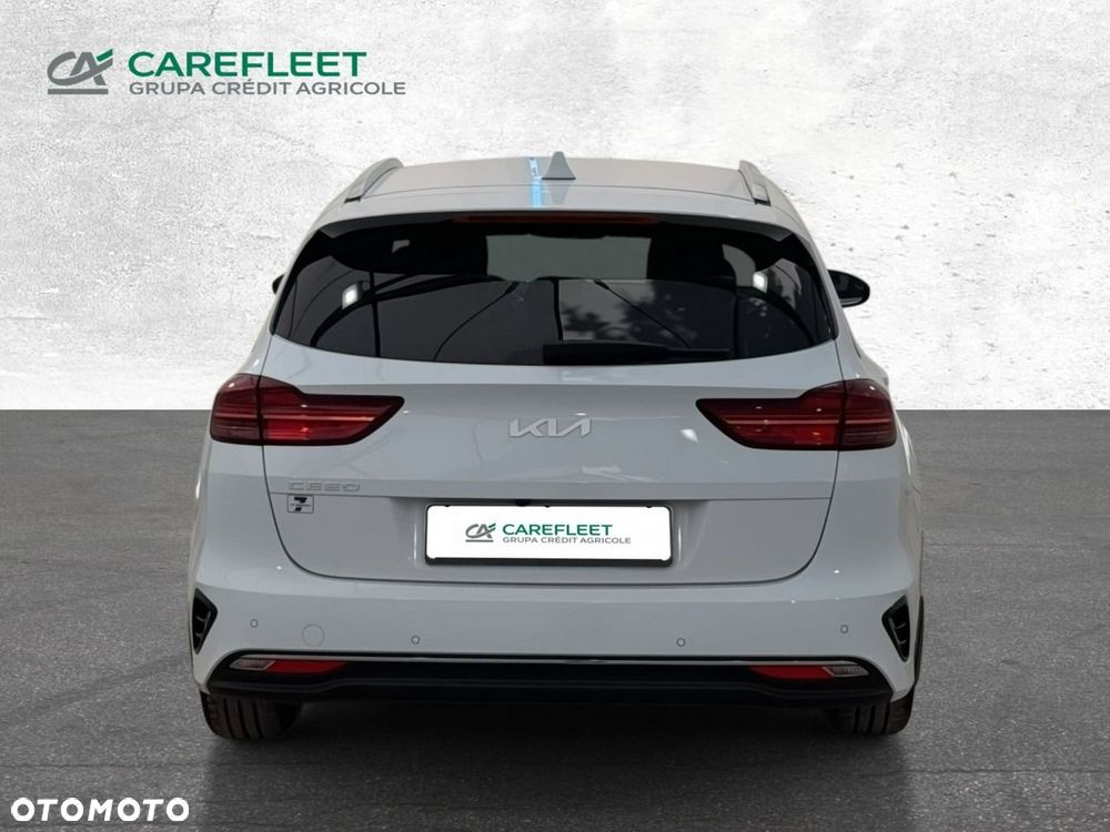 Kia Ceed - 6
