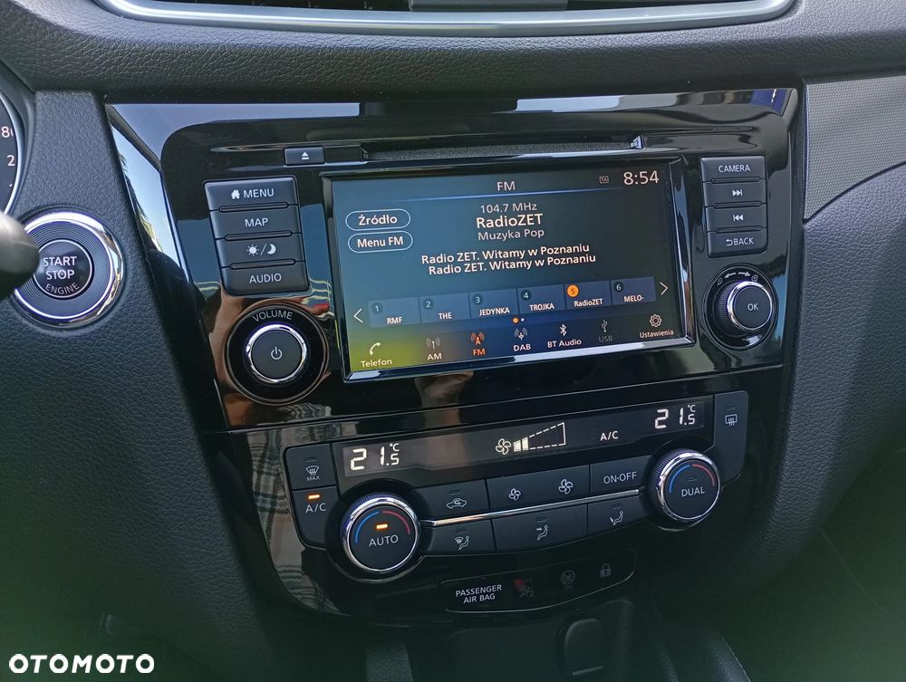 Nissan Qashqai 1.3 DIG-T N-Connecta EU6d - 22