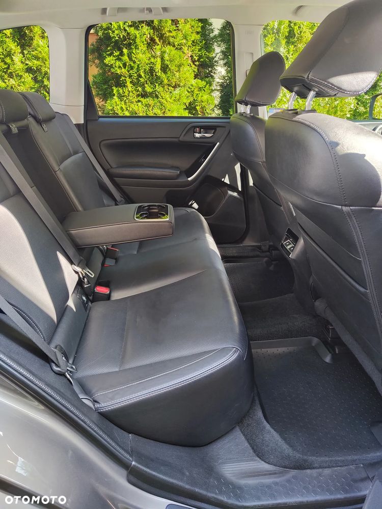 Subaru Forester 2.0 i Platinum (EyeSight) Lineartronic - 9