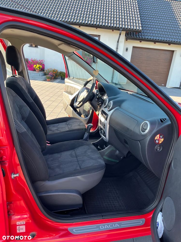 Dacia Sandero - 7