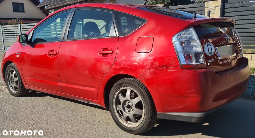 Toyota Prius 1.5 VVT-i Prestige - 2