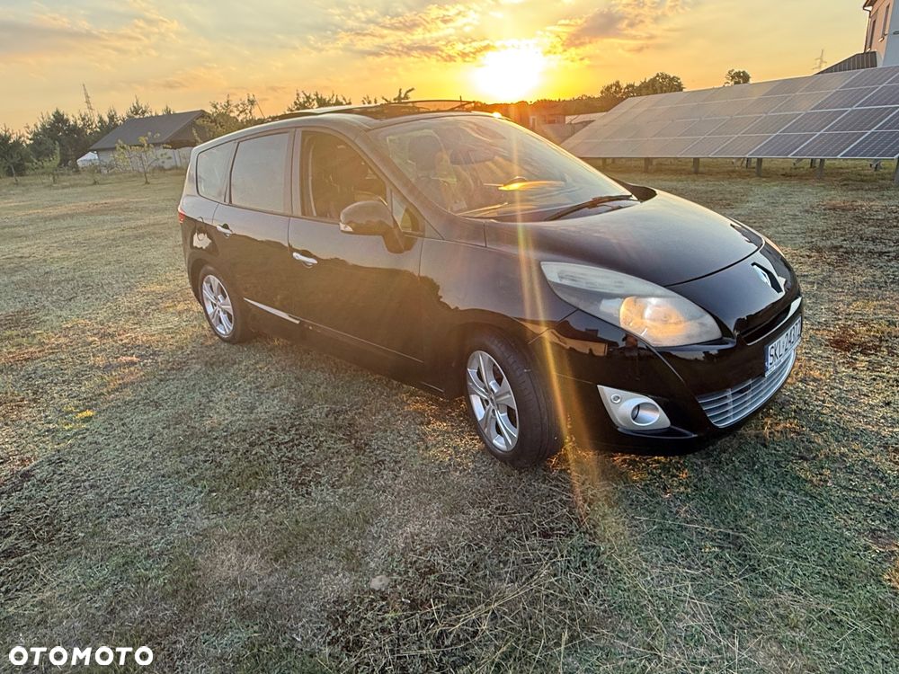 Renault Scenic - 17