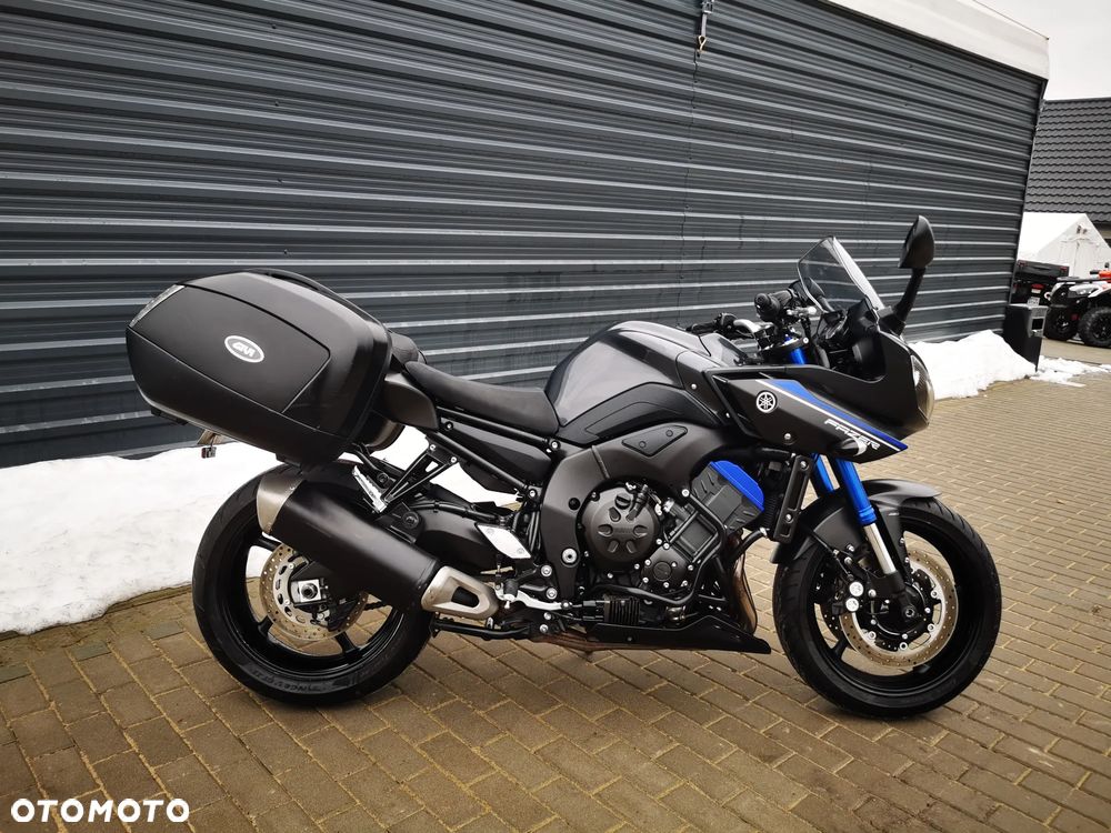 Yamaha FZ8 - 2