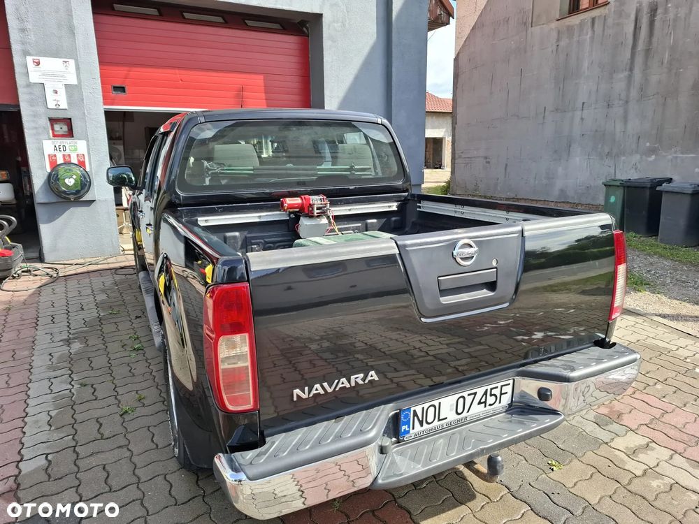 Nissan Navara 2.5 D FE - 4