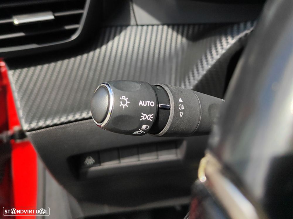 Peugeot e-208 50 kWh GT Line - 38