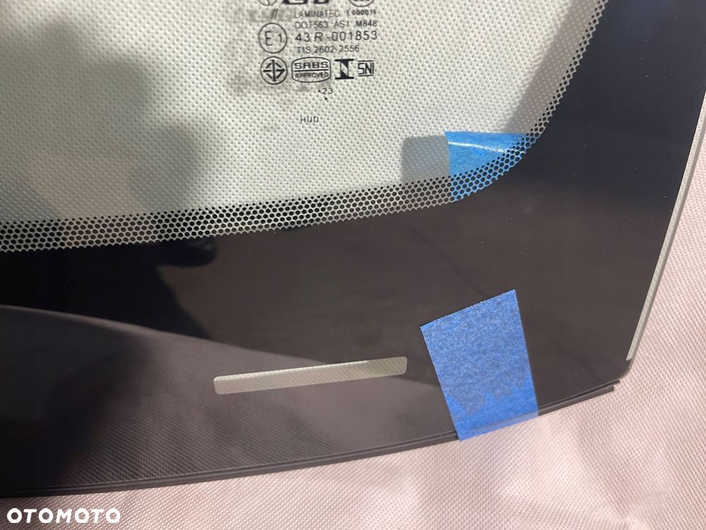szyba przednia toyota avalon gsx50 sedan kamera hud acoustic po 2018- - 3