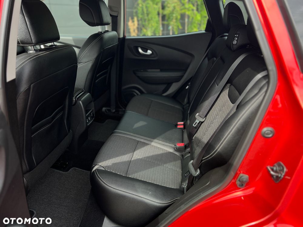 Renault Kadjar 1.3 TCe FAP Black Edition EDC - 26