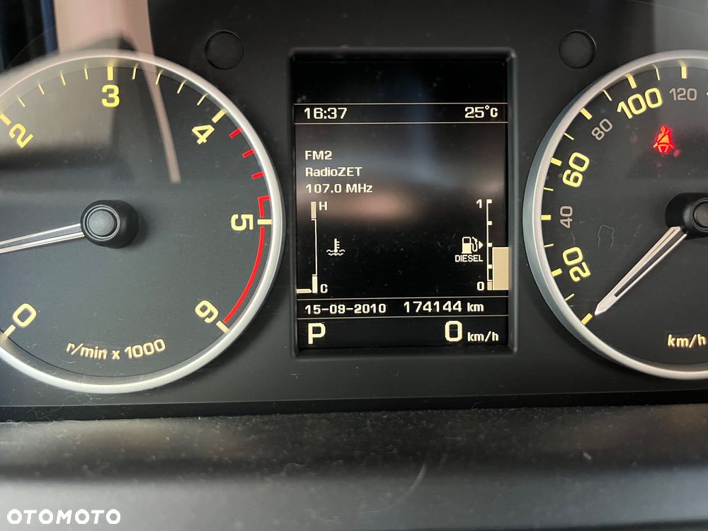 Land Rover Discovery IV 3.0SD V6 SE - 12