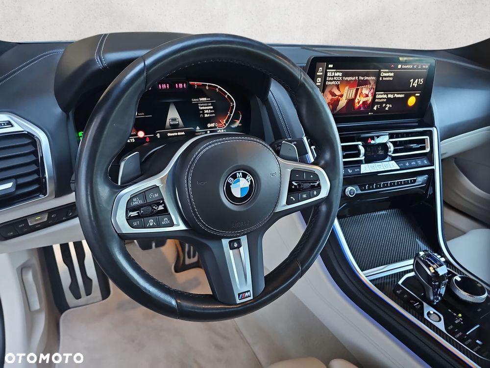 BMW Seria 8 - 11