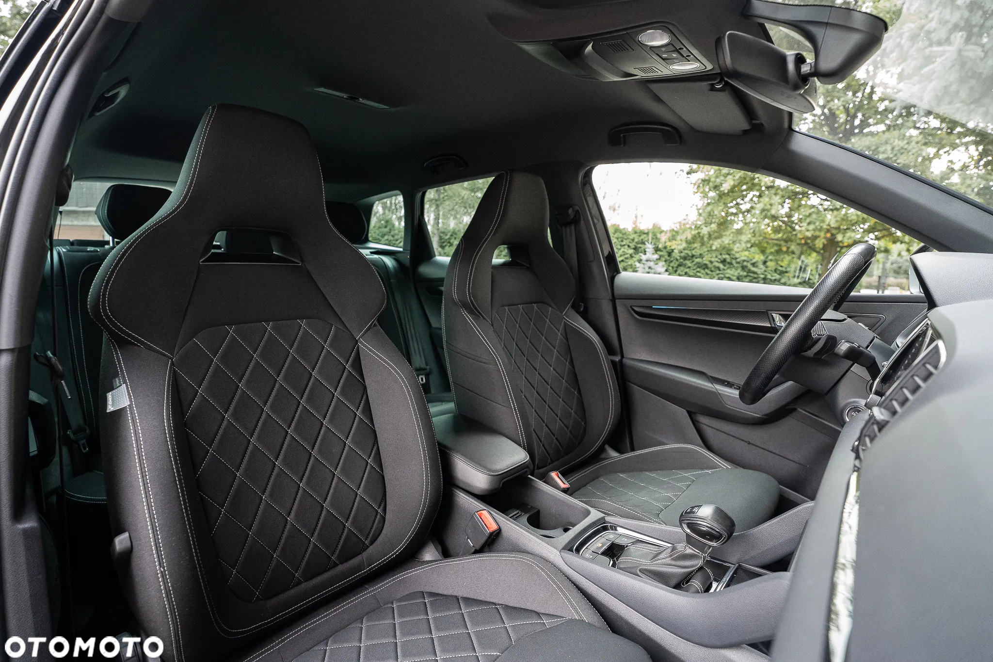 Skoda Karoq 2.0 TSI 4x4 Sportline DSG - 29
