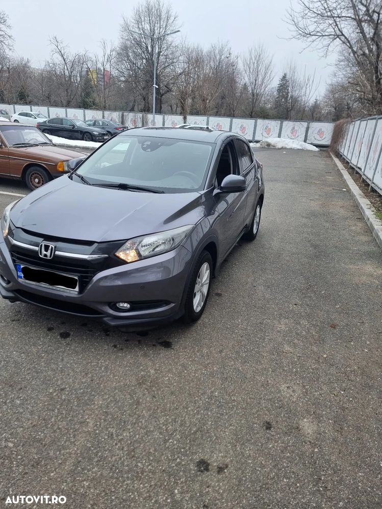 Honda HR-V 1.5 i-VTEC M/T Elegance - 1