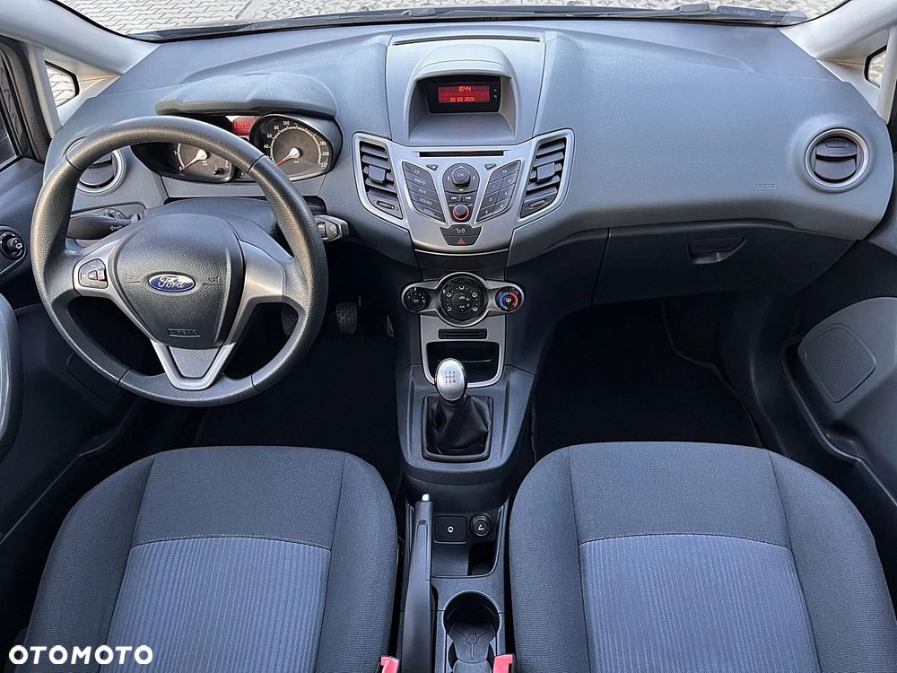 Ford Fiesta 1.25 Ambiente EU5 - 5