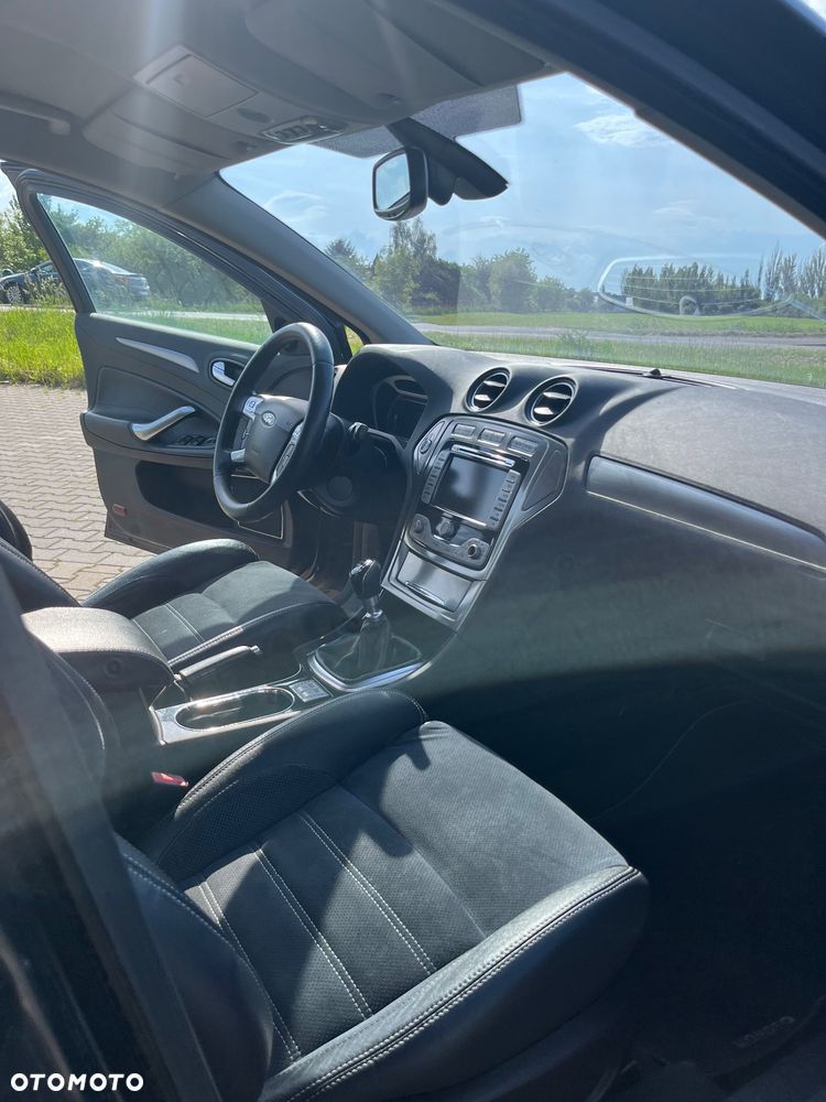 Ford Mondeo 2.0 TDCi Titanium - 12