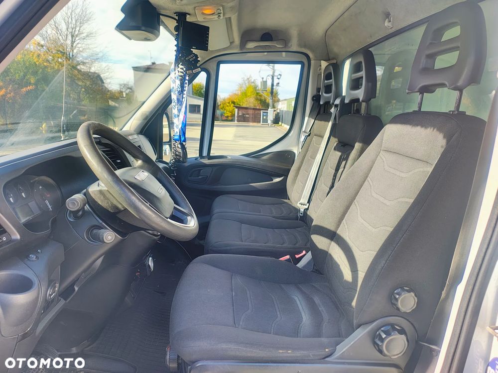 Iveco DAILY 35S17 - 24
