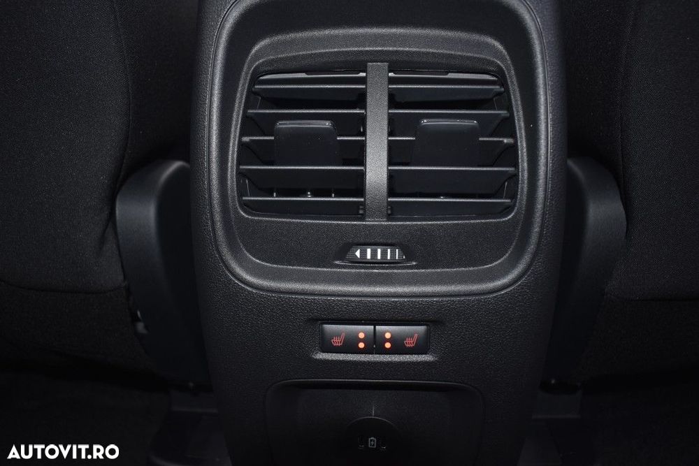 Ford Kuga 2.5 Duratec FWD FHEV Titanium - 15