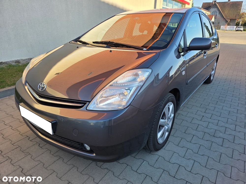 Toyota Prius 1.5 VVT-i Prestige - 5