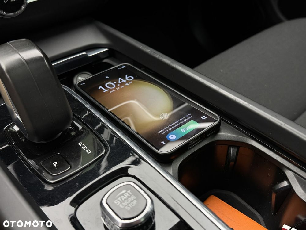 Volvo XC 60 T6 Plug-In Hybrid AWD Inscription - 28