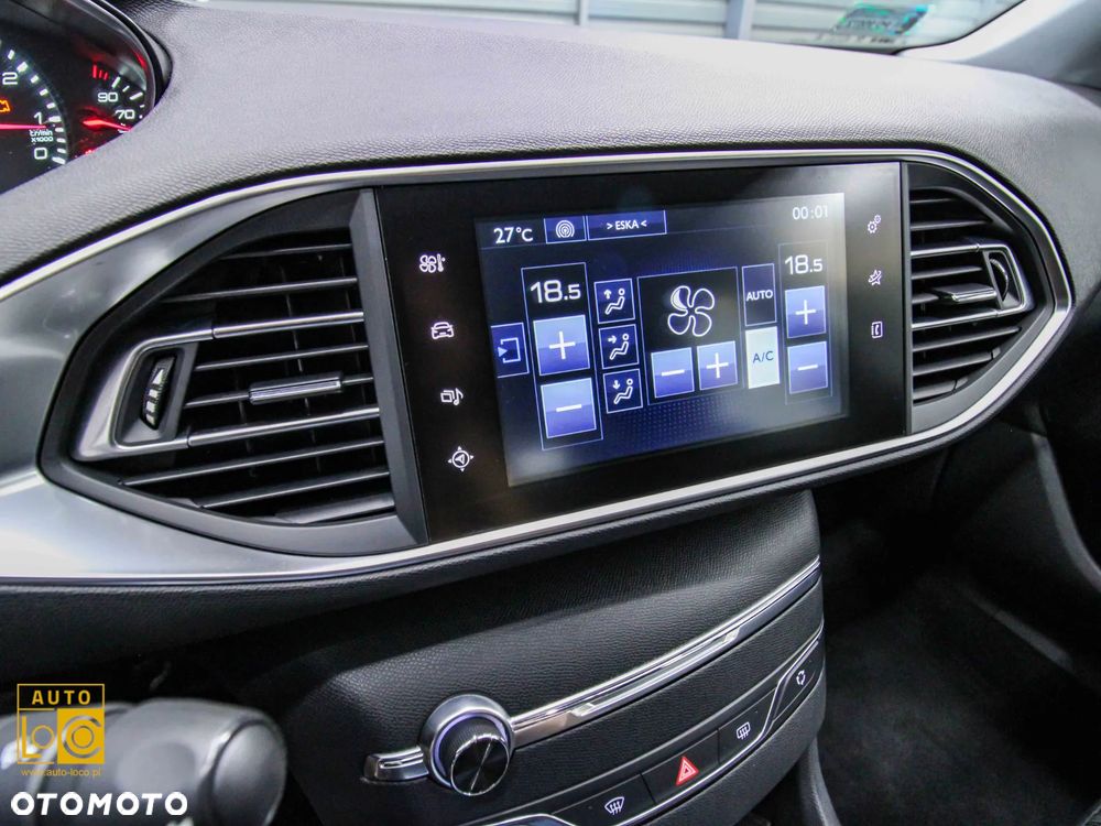 Peugeot 308 1.2 PureTech Allure S&S - 13