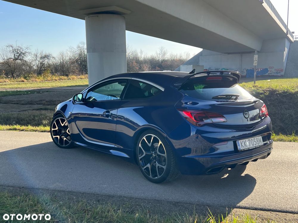 Opel Astra OPC Start/Stop - 4