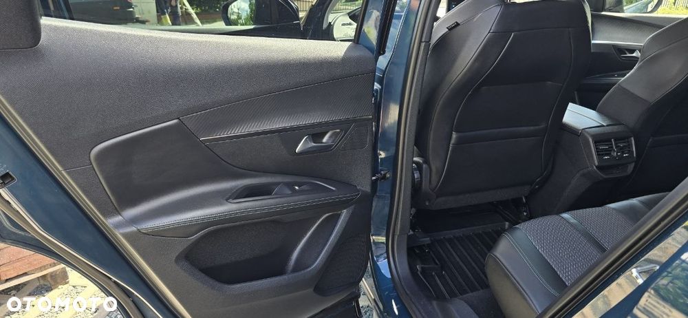 Peugeot 3008 1.5 BlueHDi Allure S&S EAT8 - 19