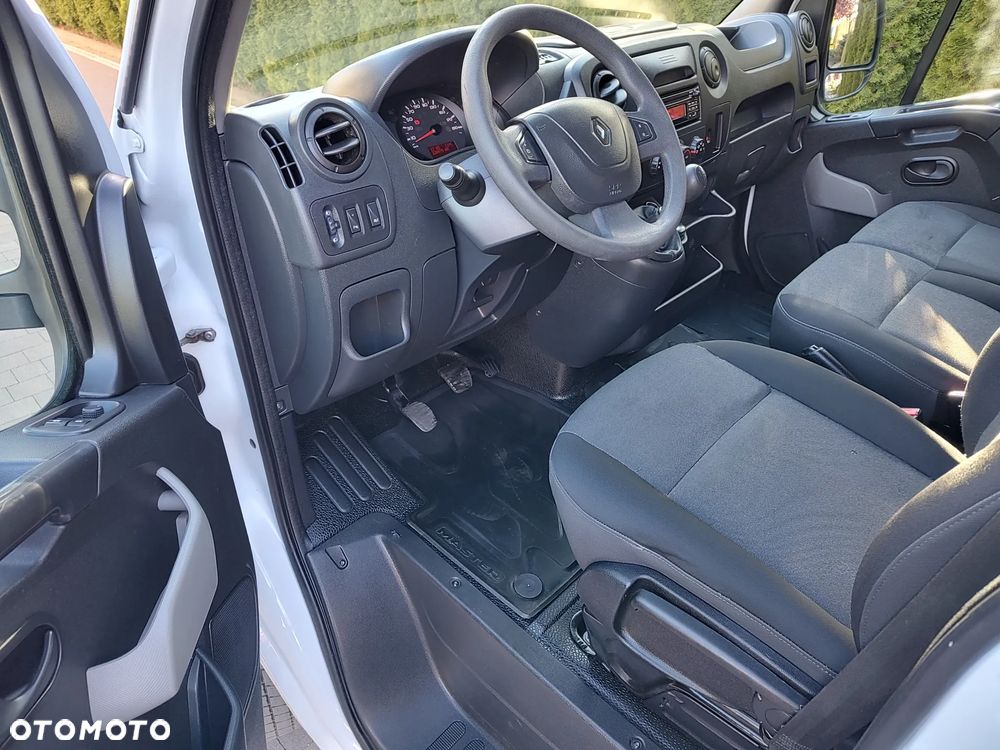 Renault Master - 23