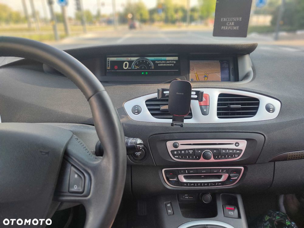 Renault Scenic - 4