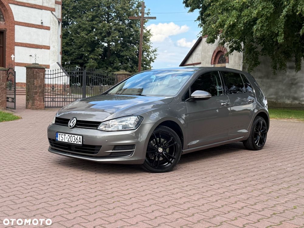 Volkswagen Golf VI 1.6 TDI Comfortline - 25