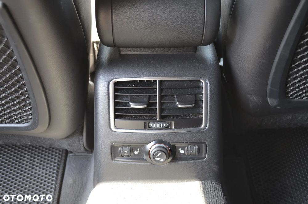 Audi A6 Avant 3.0 TDI DPF quattro tiptronic - 17