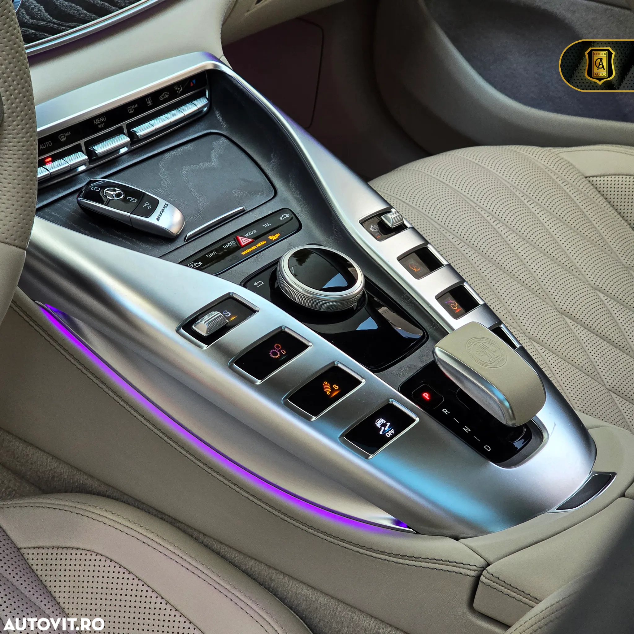 Mercedes-Benz AMG GT 53 4MATIC+ - 28