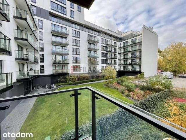 Apartament Dzielna 62, trzy pokoje garaż komórka l