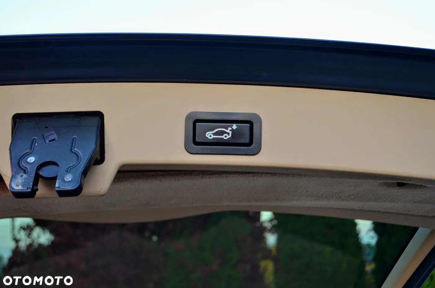 BMW Seria 5 525i Touring - 29