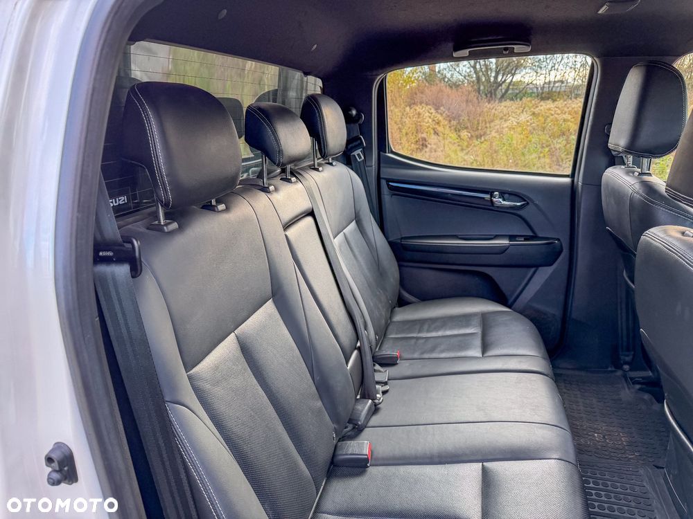 Isuzu D-Max - 15