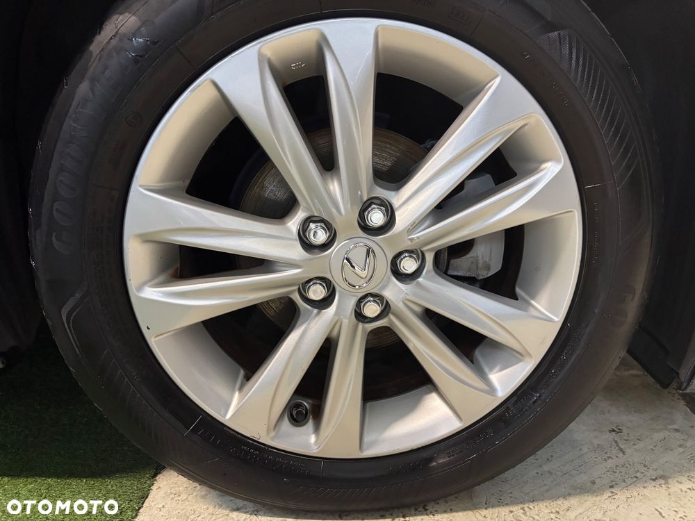 Lexus CT 200h Prestige - 24