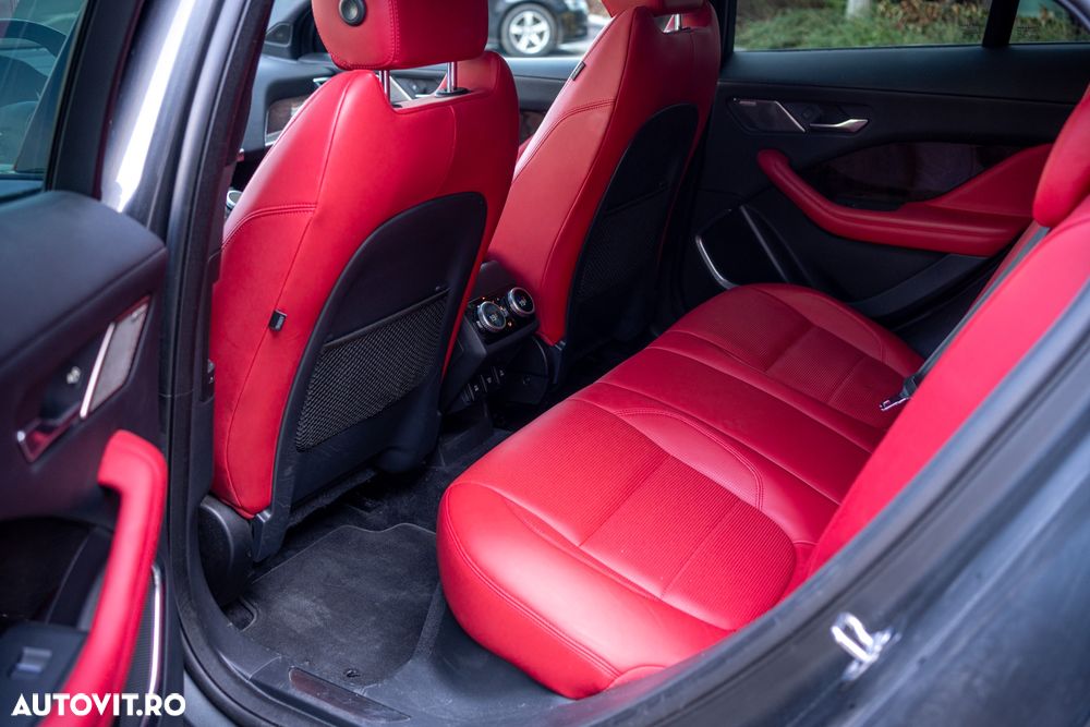 Jaguar I-Pace EV400 AWD HSE - 12