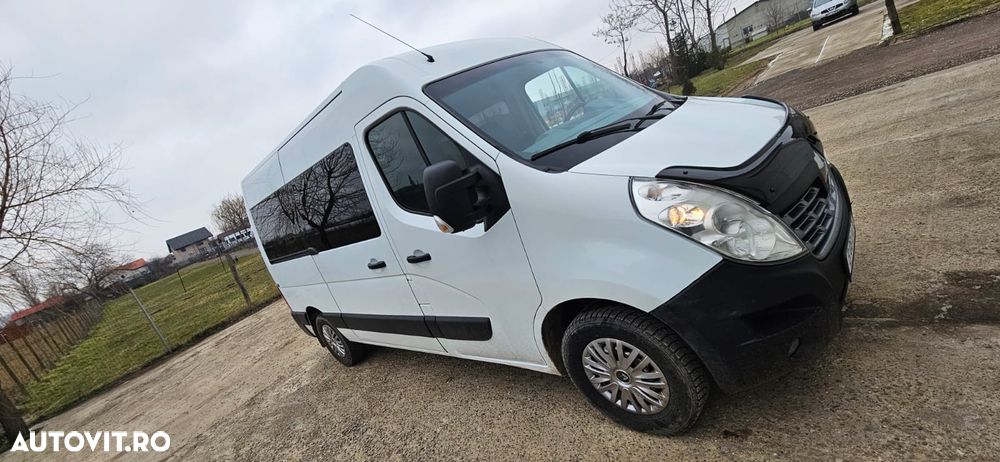 Renault Master 2.3 Combi 3,5t L2H2 8+1 locuri Confort 4,7 m3 - 2