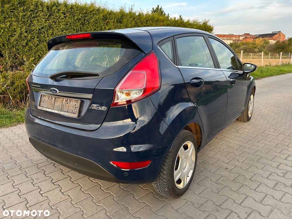 Ford Fiesta 2015 photo 3