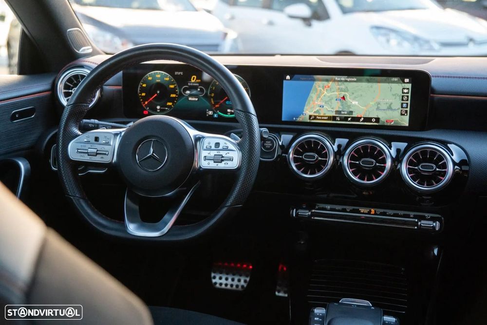 Mercedes-Benz CLA 250 e 8G-DCT AMG Line - 11