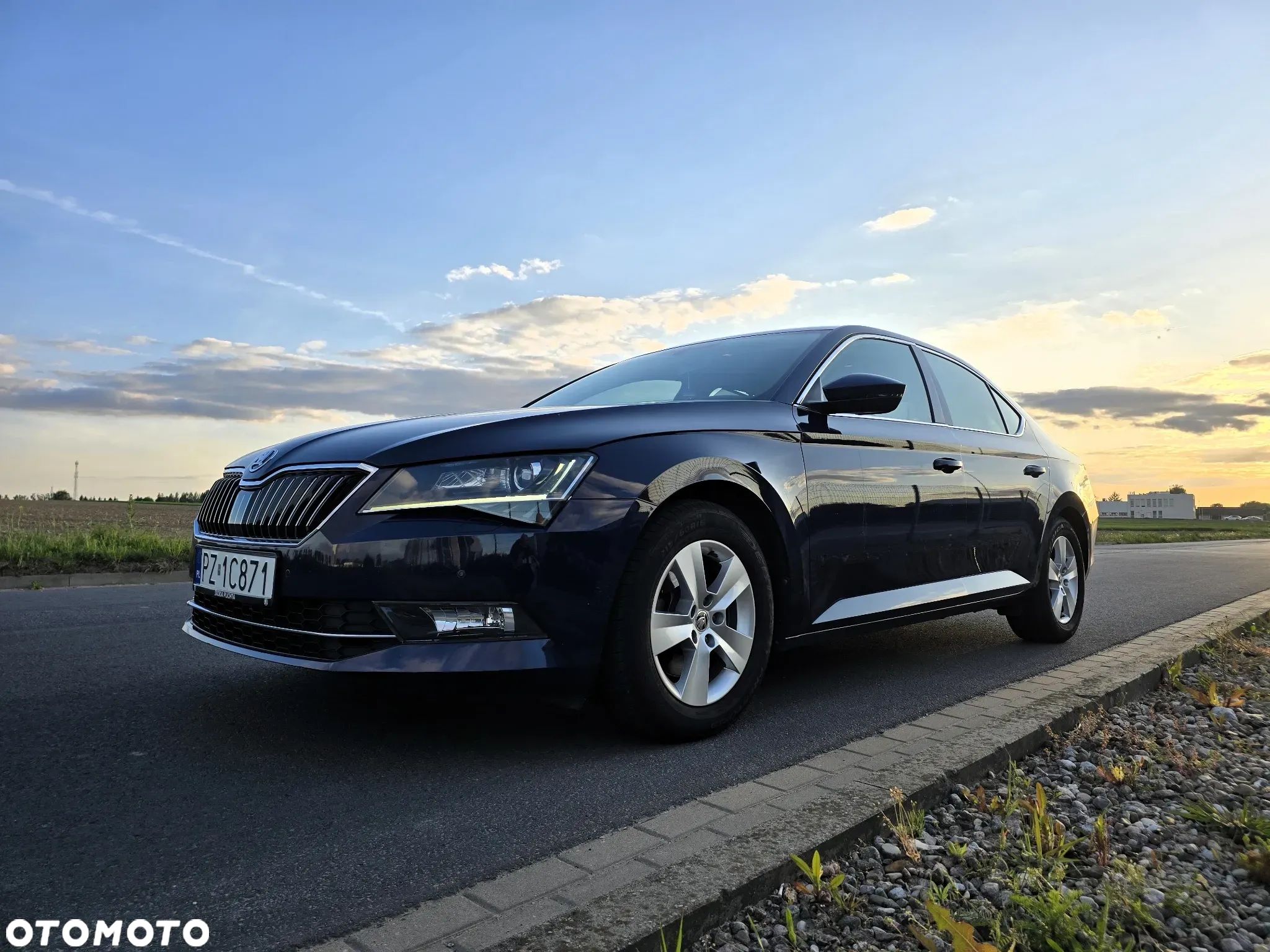 Skoda Superb 1.6 TDI Ambition - 1