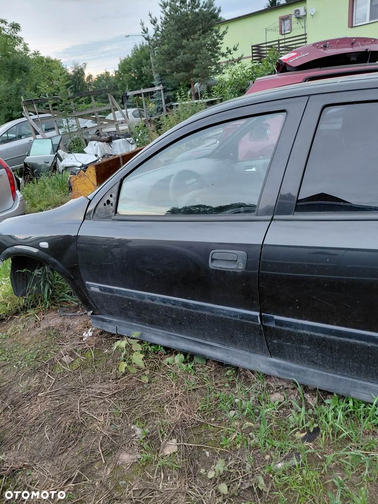 Części Opel Astra II 5D hatchback DRZWI PRZÓD prawe lewe TYŁ prawe lewe Z298 - 1
