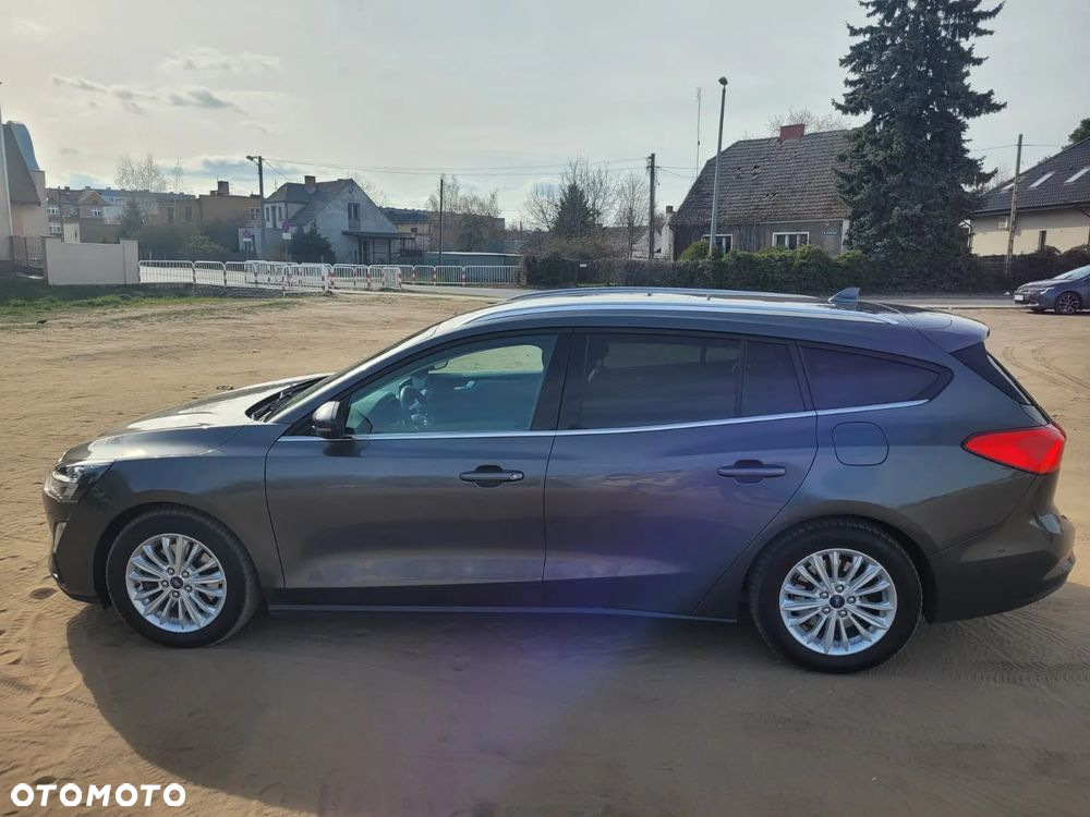 Ford Focus 2.0 EcoBlue Titanium - 5