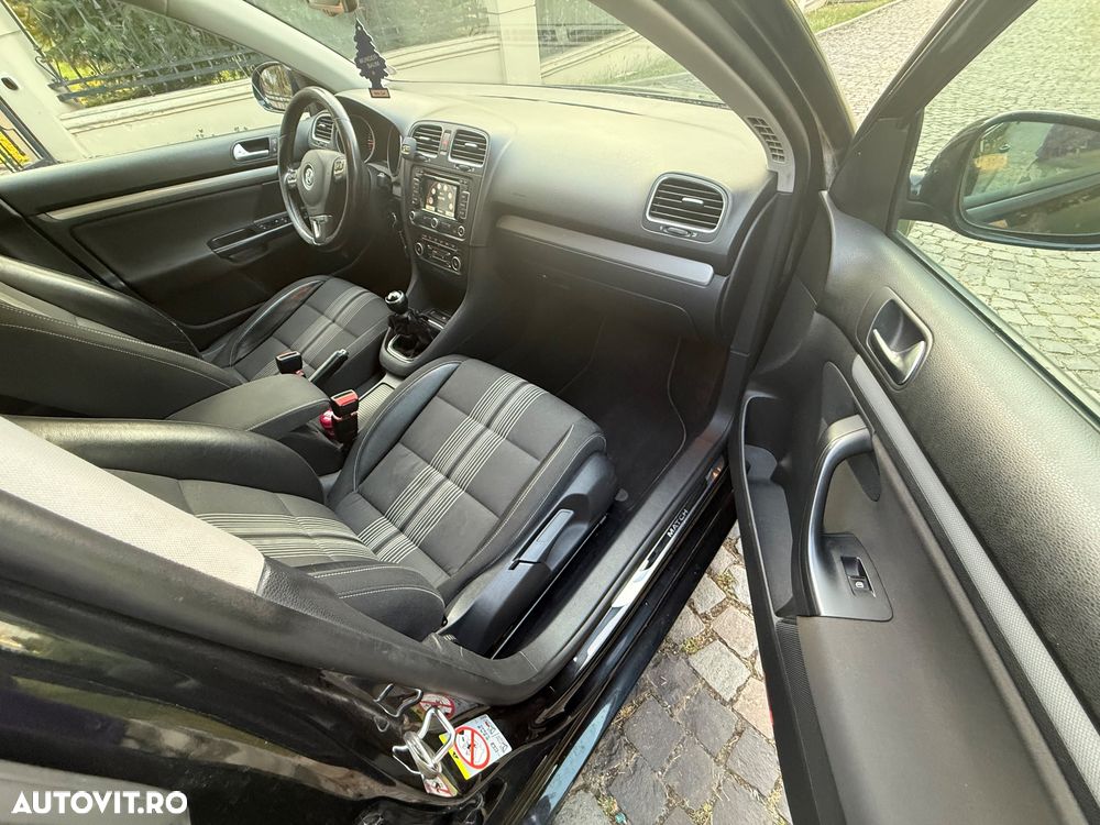 Volkswagen Golf 1.6 TDI DPF MATCH - 28