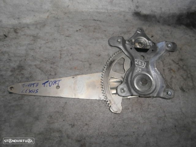 Elevador Sem Motor S/REF0283 LEXUS IS200 2002 5P TD - 1