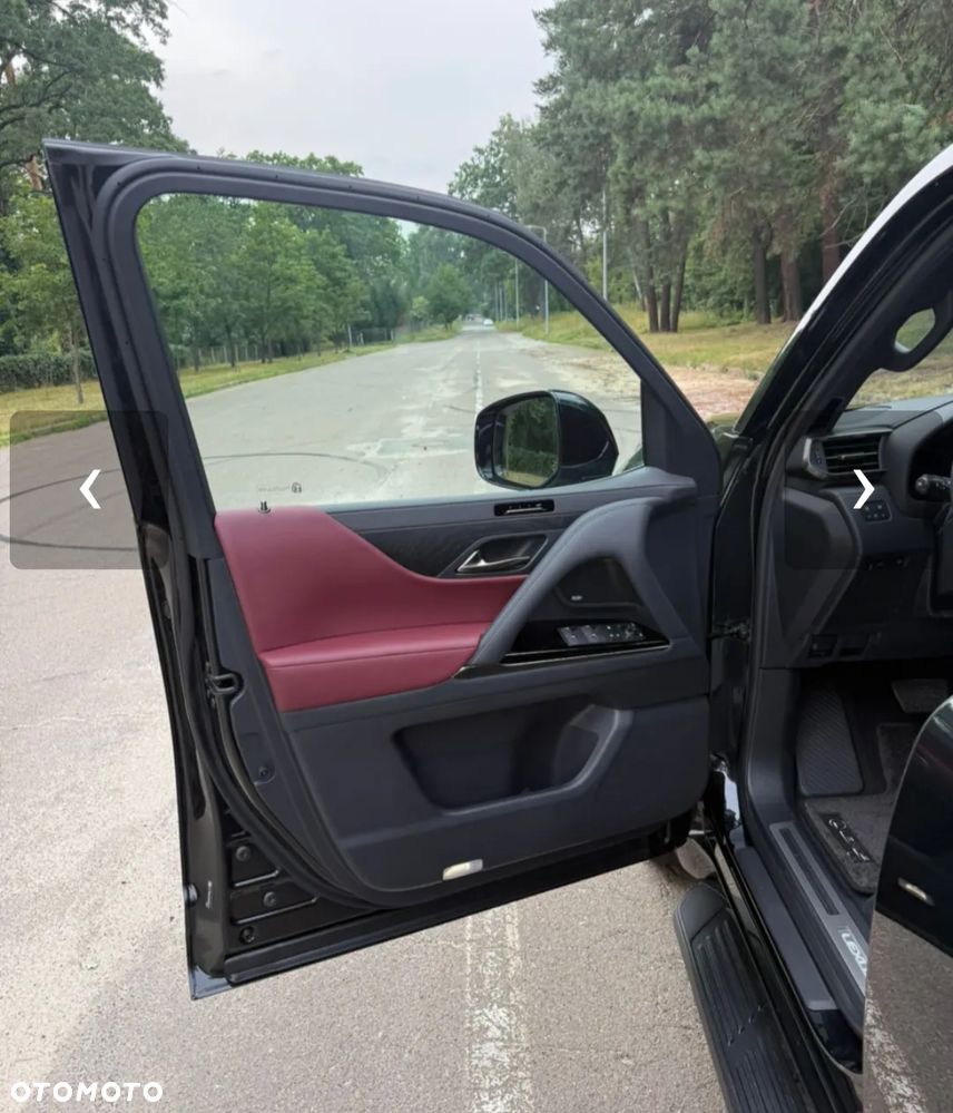 Lexus LX - 3