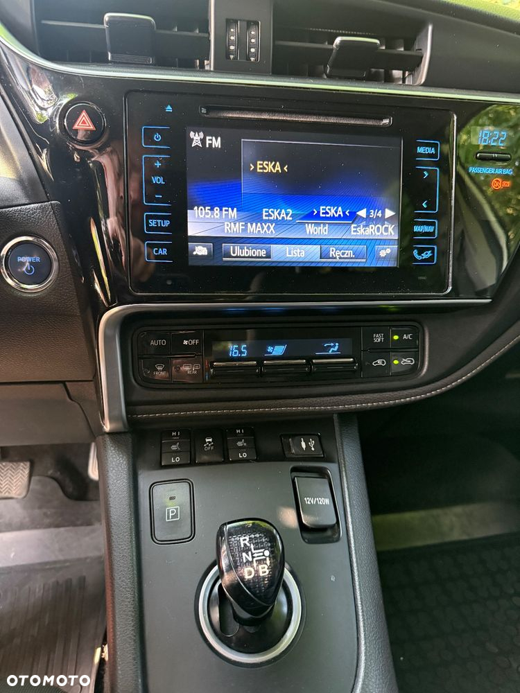 Toyota Auris - 12