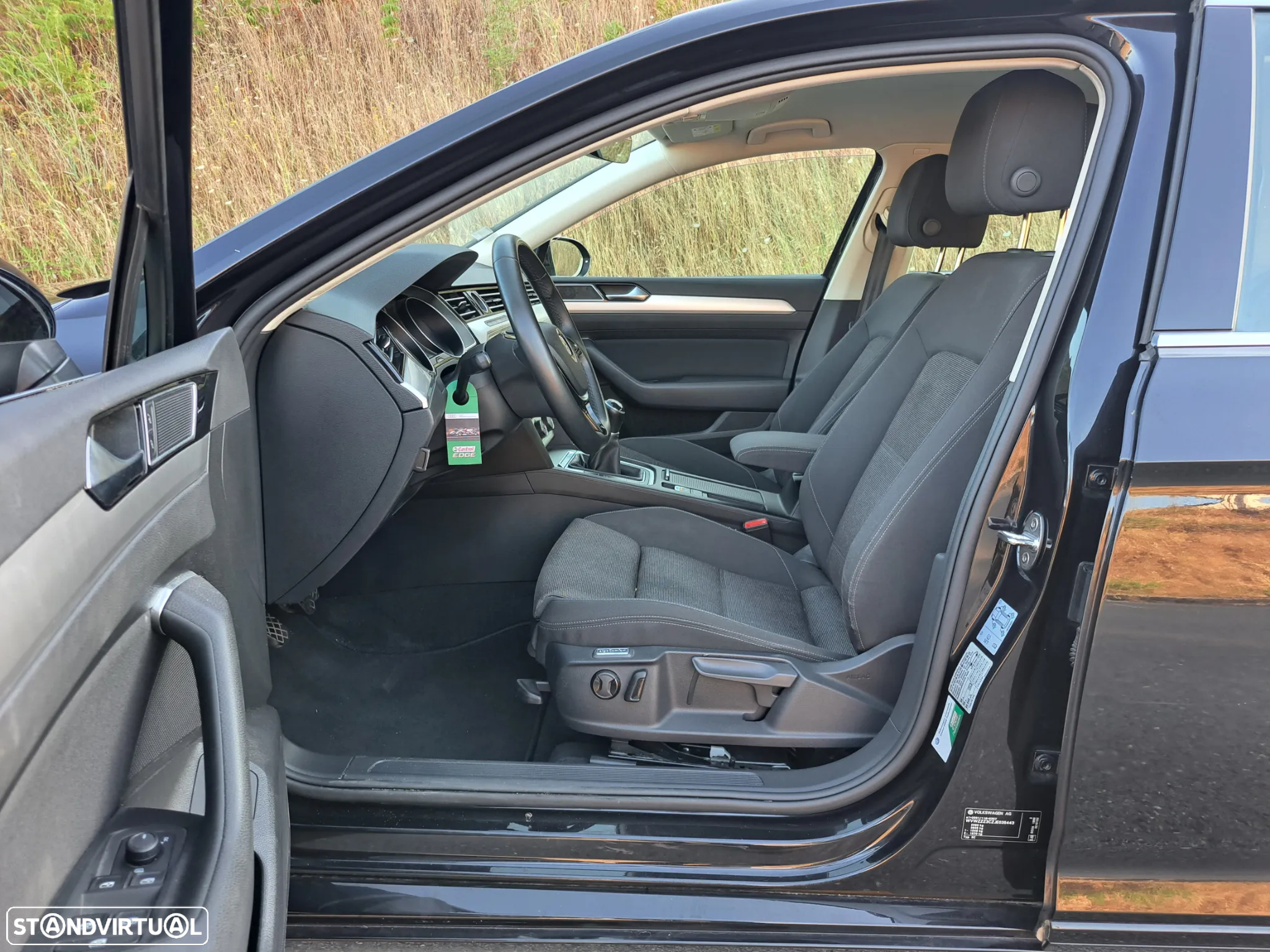 VW Passat Variant 1.6 TDI Highline - 12