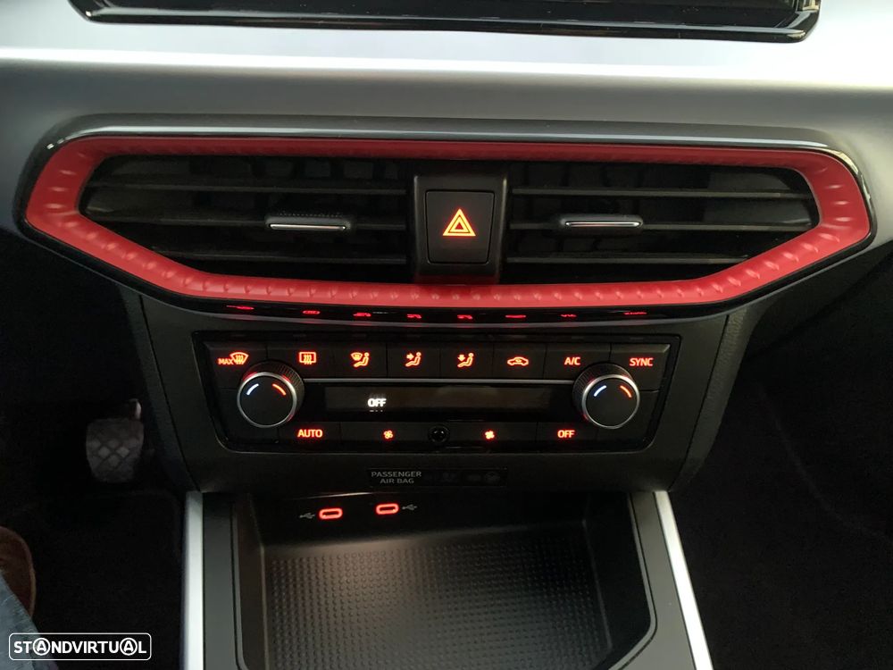 SEAT Arona 1.0 TSI FR - 30