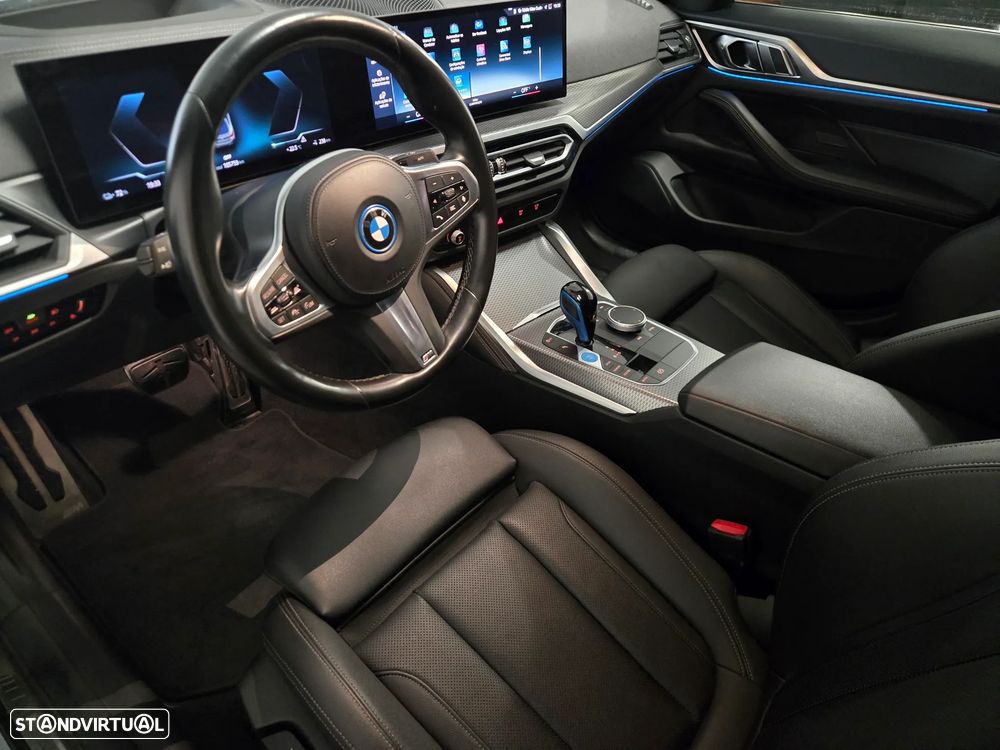 BMW i4 eDrive40 Pack Desportivo M - 18