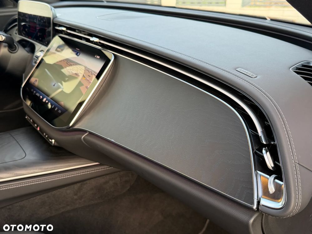 Mercedes-Benz Klasa E 220 d mHEV 4-Matic AMG 9G-Tronic - 26