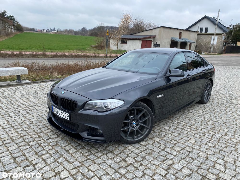 BMW Seria 5 525d xDrive - 1